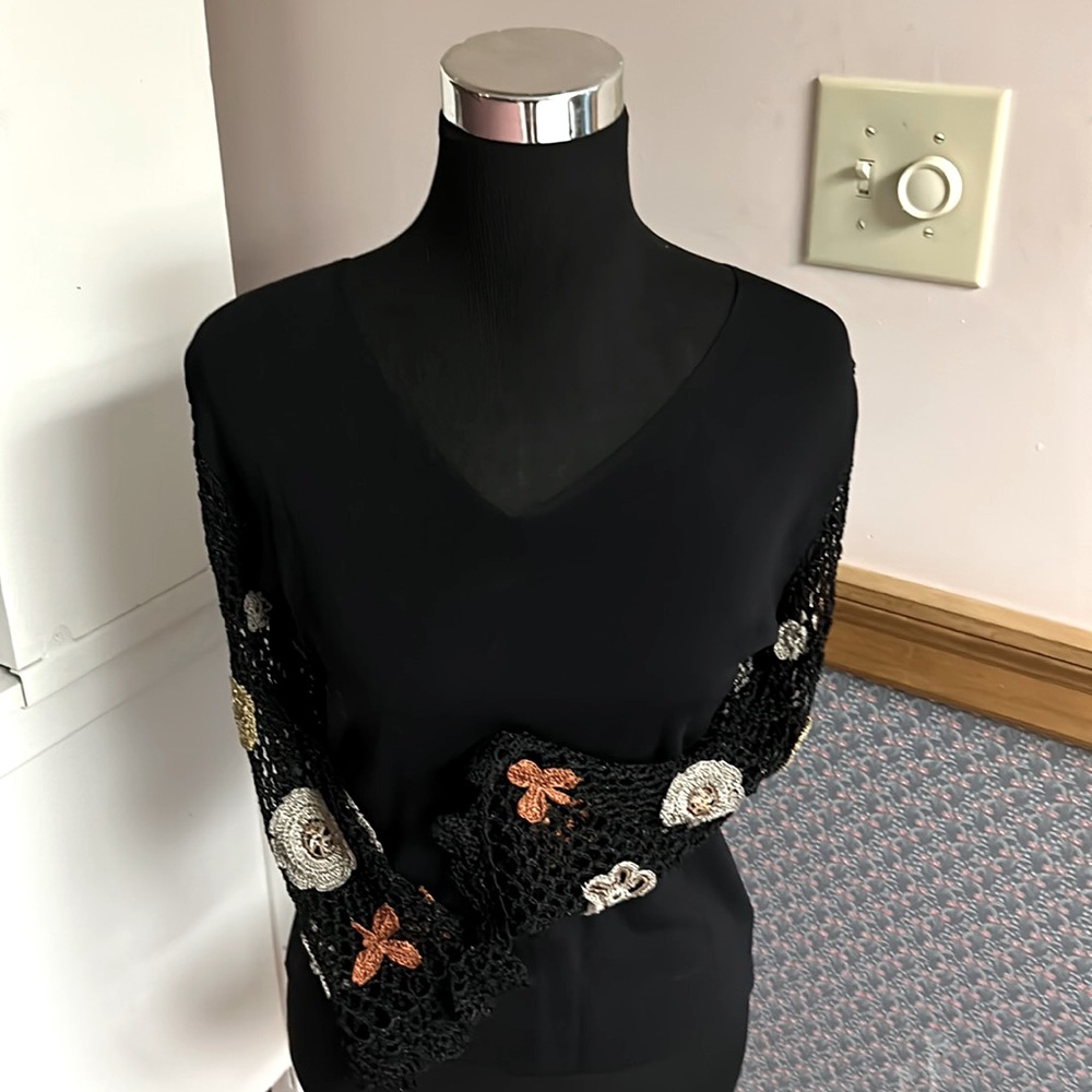 Joseph A lightweight sweater